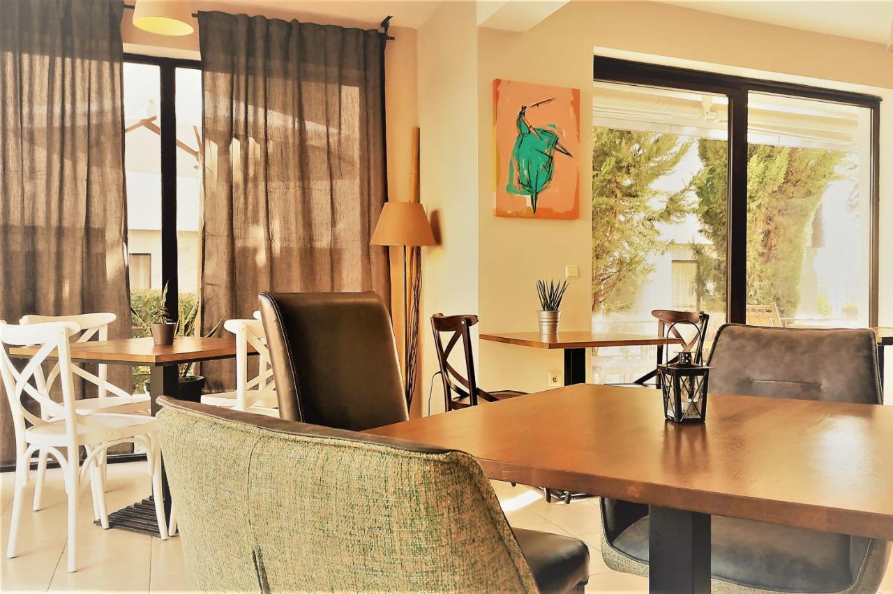 New Line Village Apartments Σάνι Μπιτς Εξωτερικό φωτογραφία