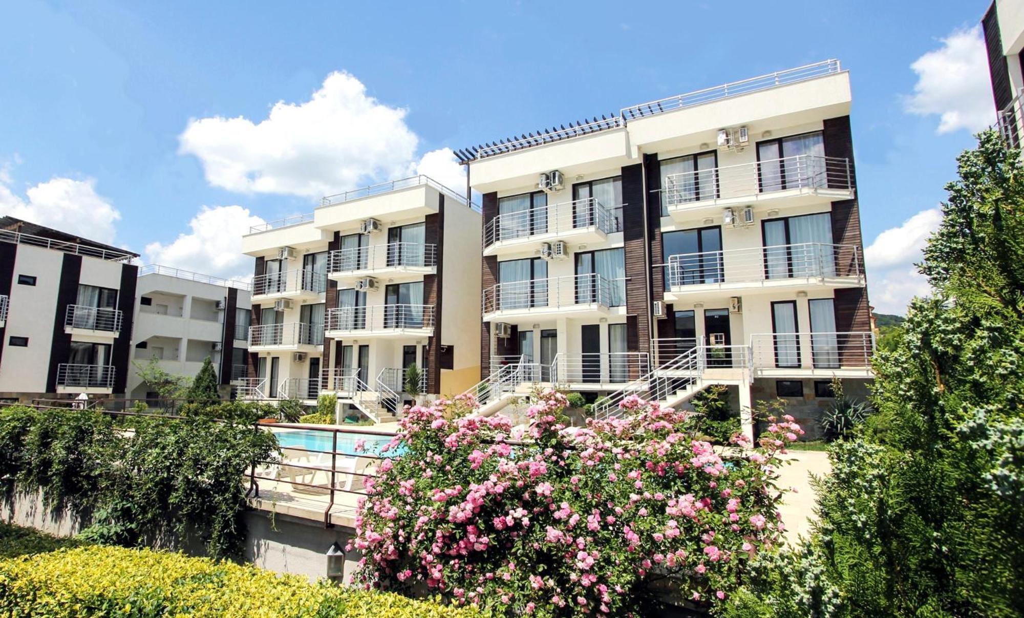 New Line Village Apartments Σάνι Μπιτς Εξωτερικό φωτογραφία