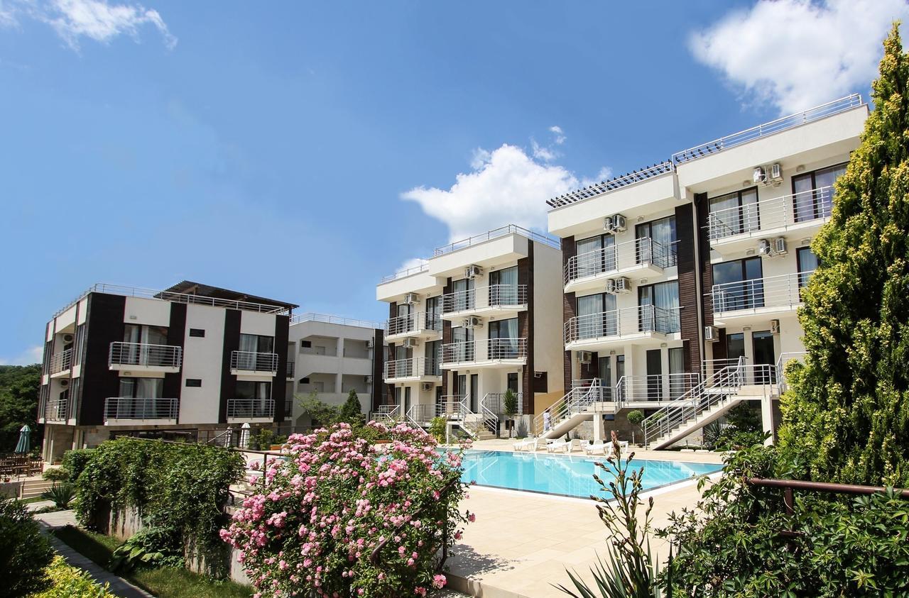 New Line Village Apartments Σάνι Μπιτς Εξωτερικό φωτογραφία