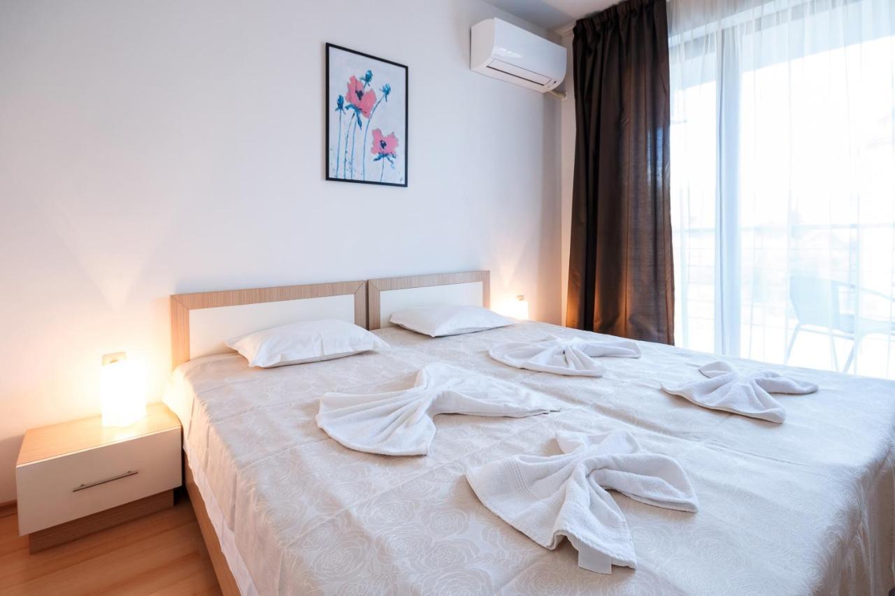 New Line Village Apartments Σάνι Μπιτς Εξωτερικό φωτογραφία