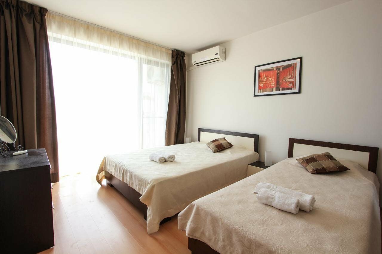 New Line Village Apartments Σάνι Μπιτς Εξωτερικό φωτογραφία